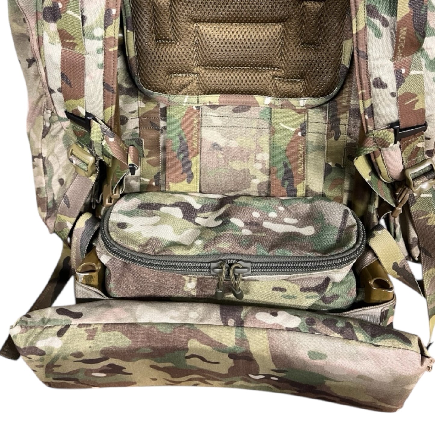 Metal Frame Pouch
